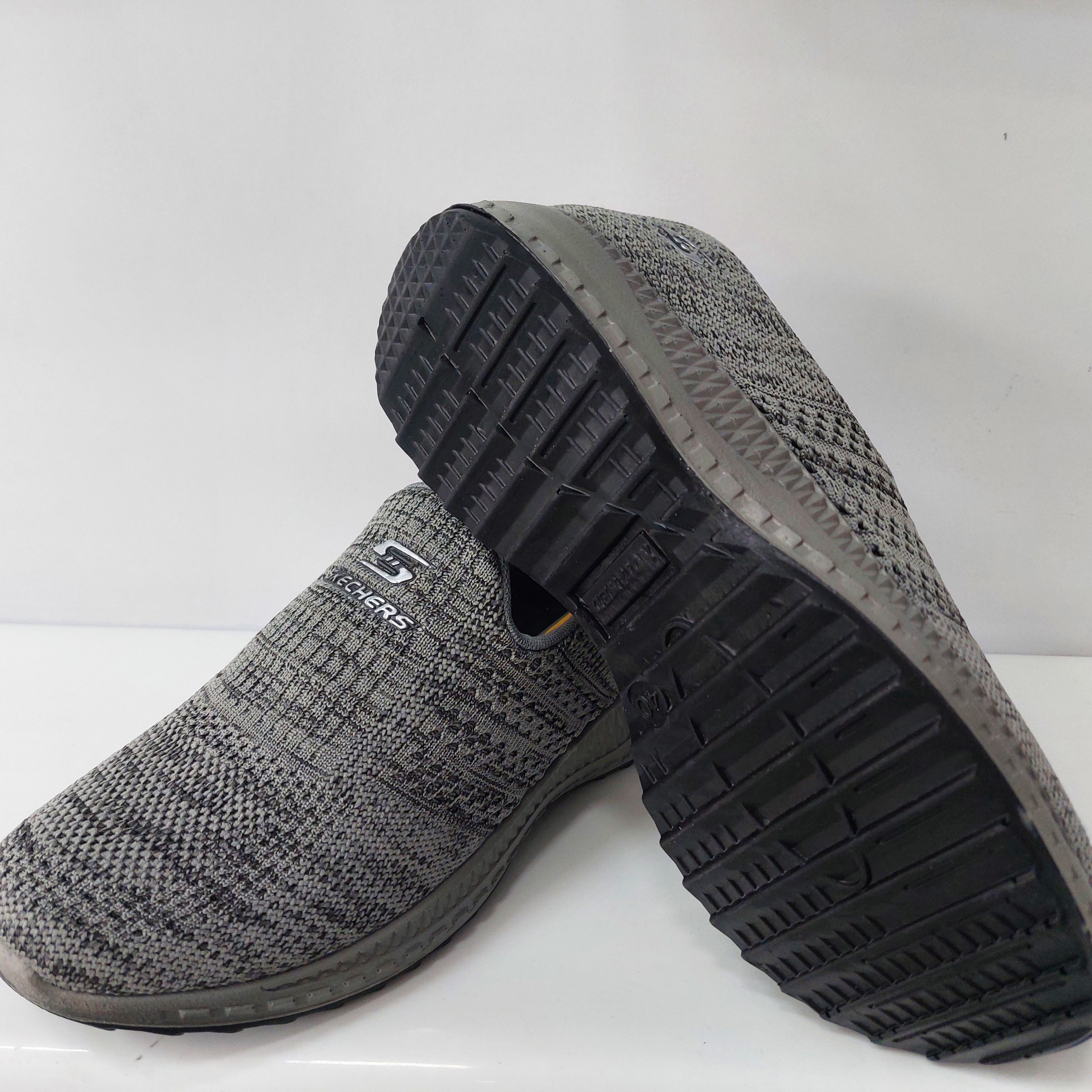 زنانه معتمد اسکیچرز اسلش